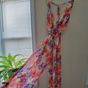 MISS AVENUE: Brand New Floral Patterened Jumpsuit
